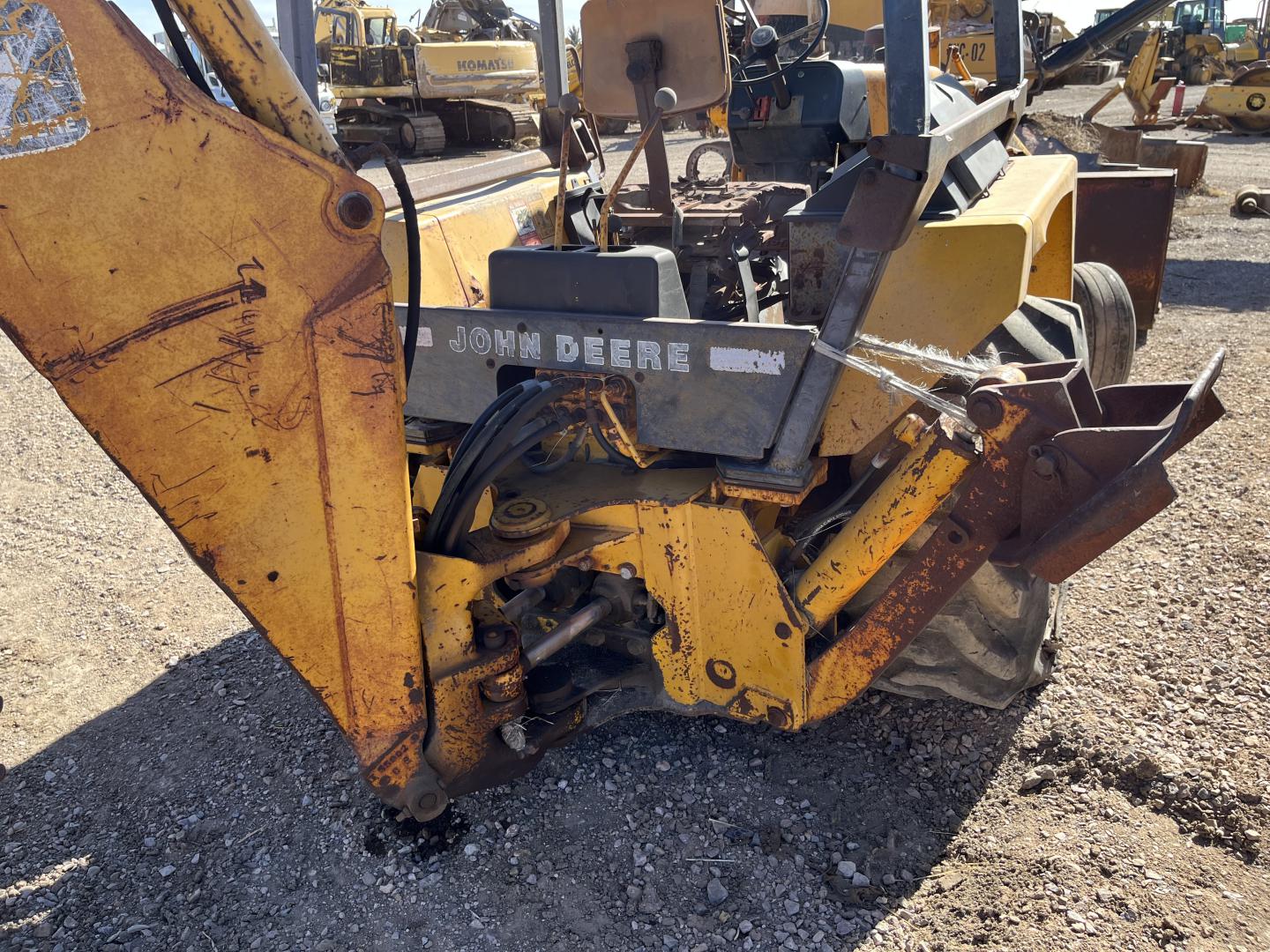 ./imagenes/INVOICE/2019/17348/RETROEXCAVADORA JOHN DEERE 210C (26).JPG